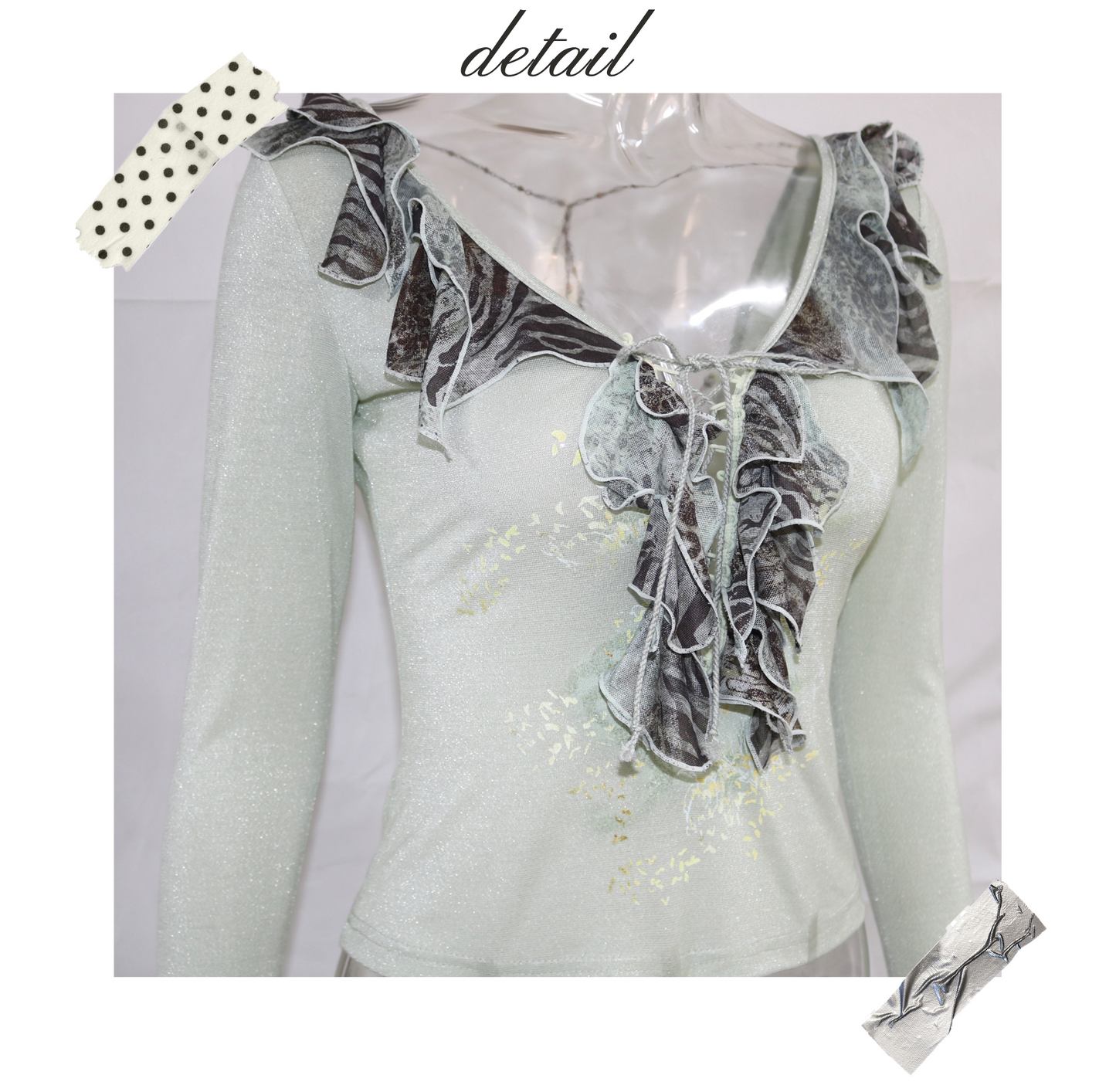 Printed V-Neck Long-Sleeve Stretch Top with Back Chain Detail