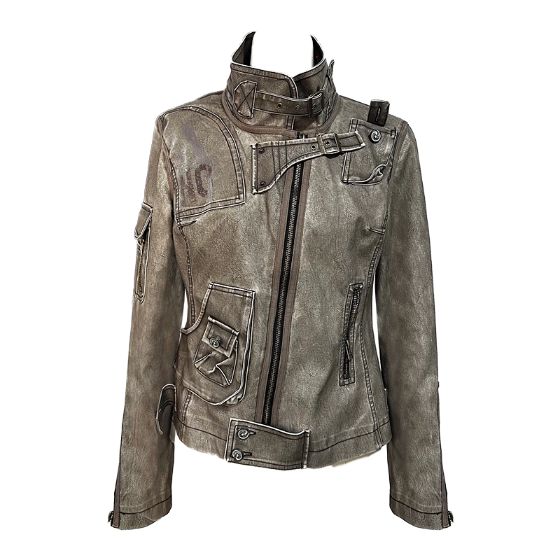 Wash water to make old vintage punk style leather jackets