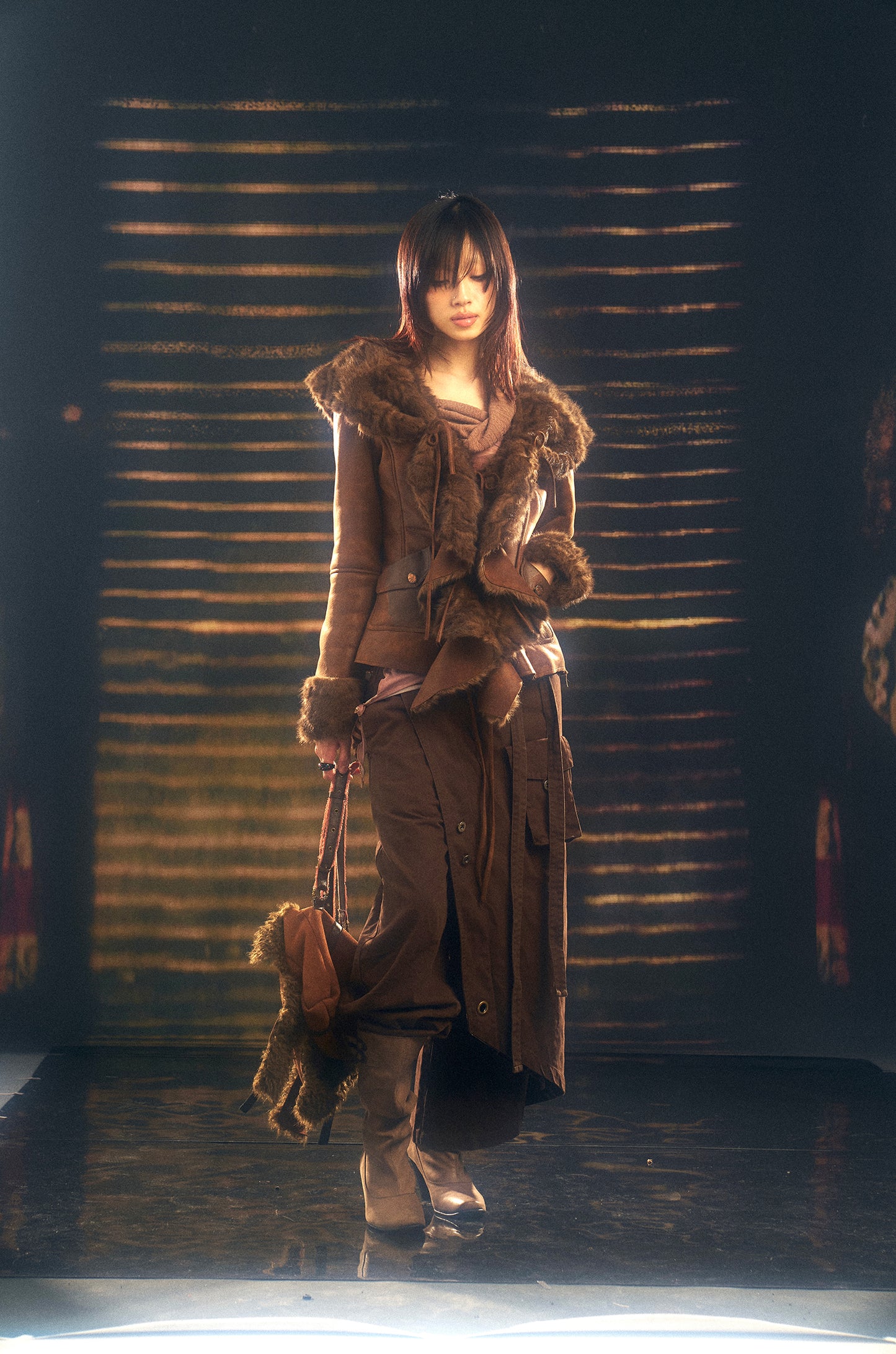 Warm fur-lined coat with a large lapel