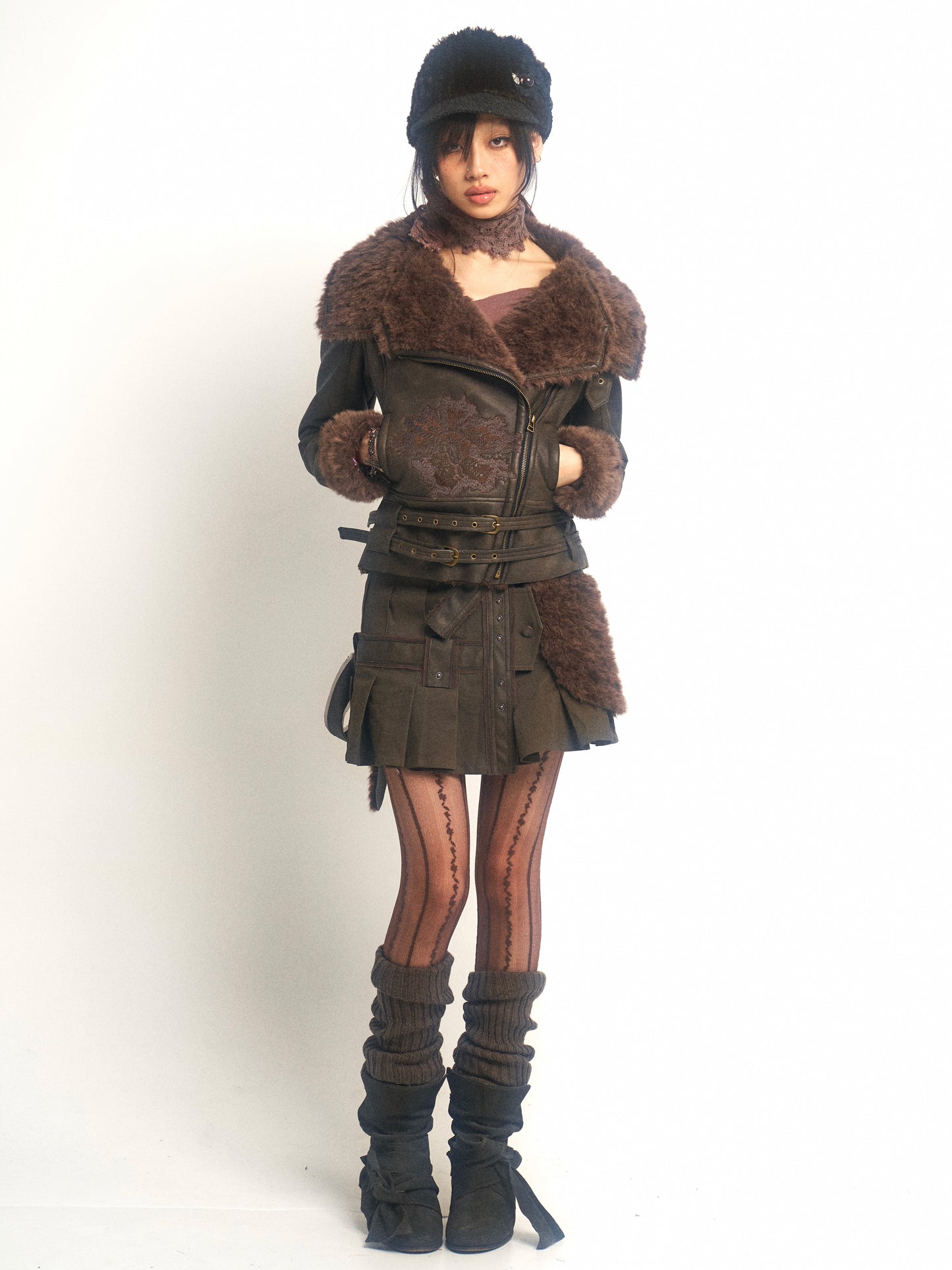 One-piece mini skirt with artificial leather and fur patching