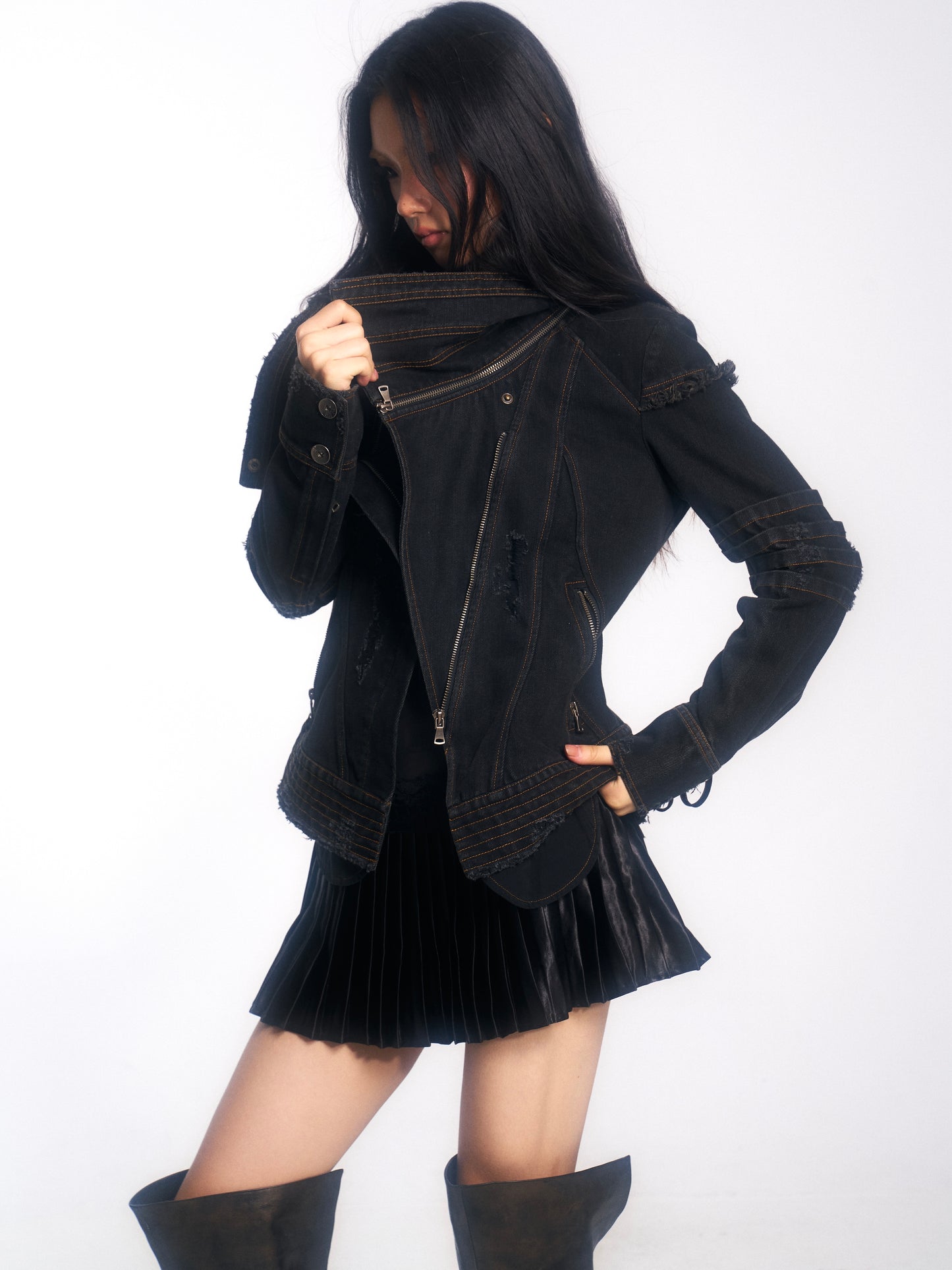 Punk-Style Heavy-Duty Washed Denim Jacket with Vintage Collar & Destroyed Details