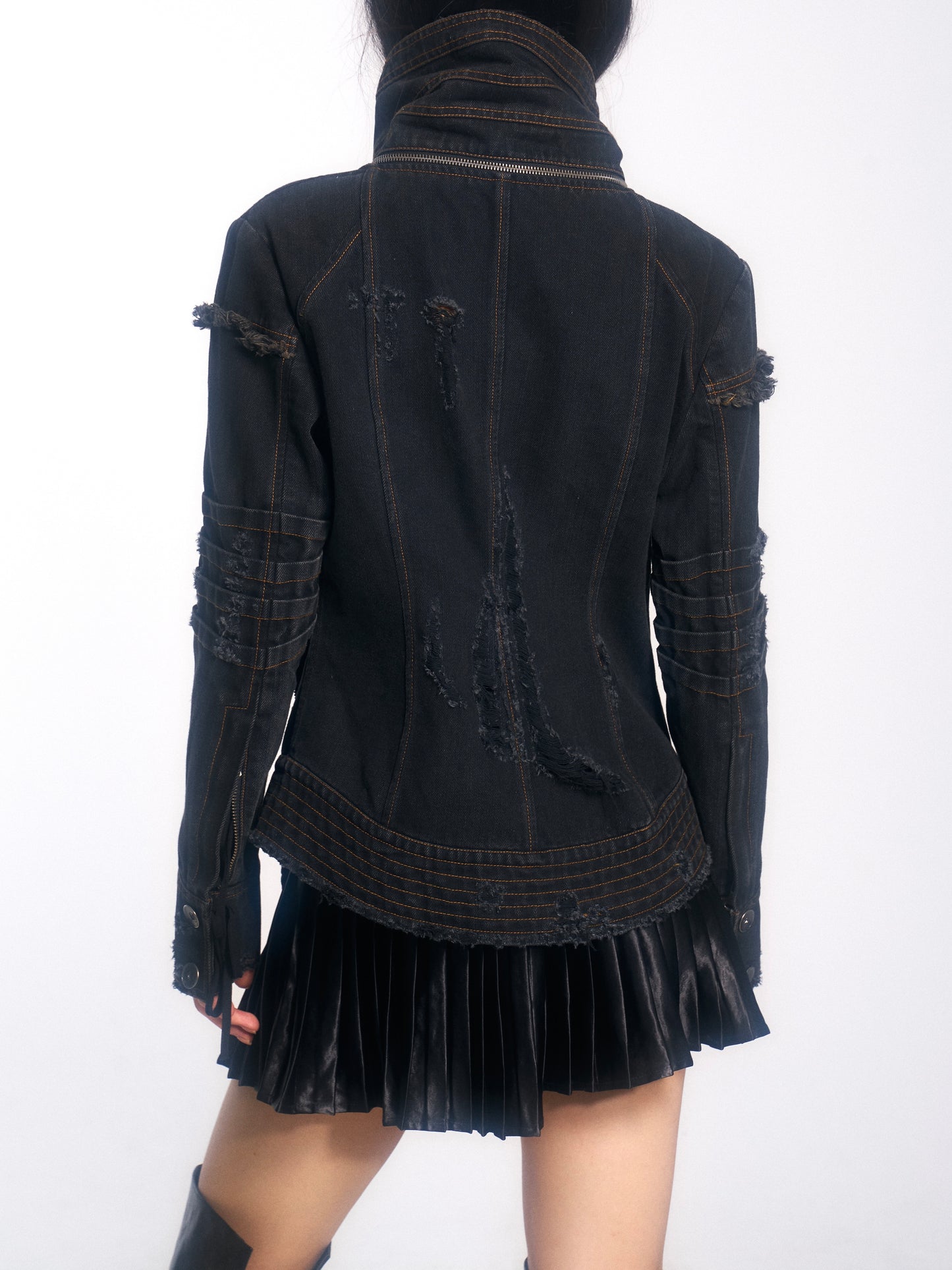 Punk-Style Heavy-Duty Washed Denim Jacket with Vintage Collar & Destroyed Details