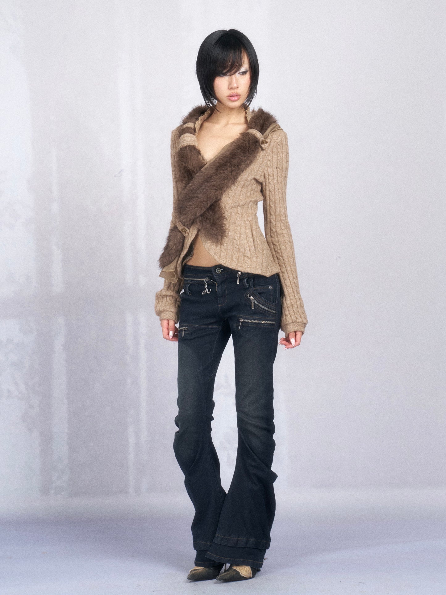 Washed Low-Rise Jeans with Curved Zip Waist Detail