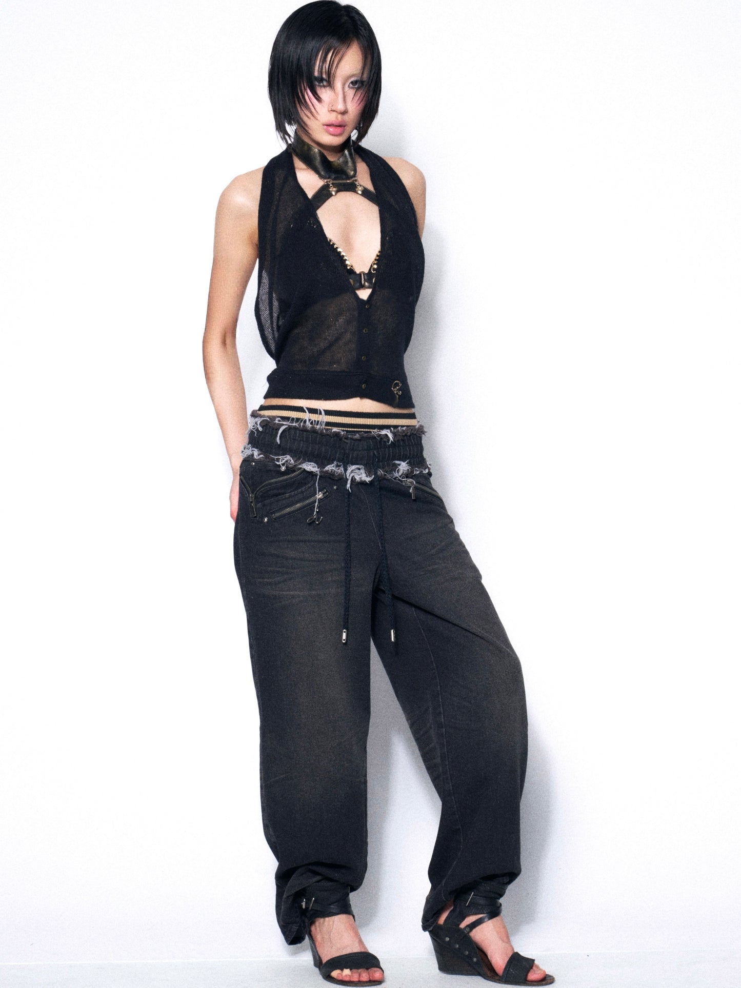 Distressed Denim Jeggings with Ribbed Paneling and Elastic Waist