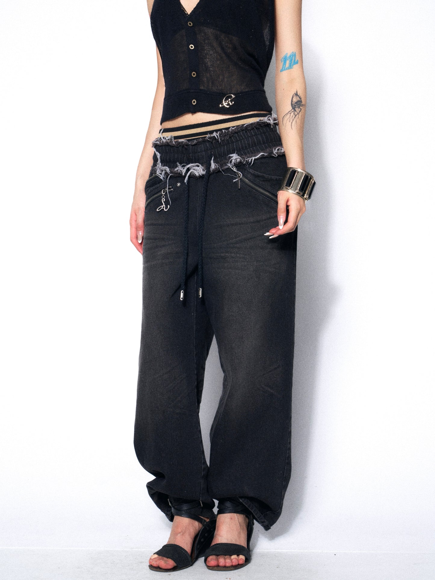 Distressed Denim Jeggings with Ribbed Paneling and Elastic Waist