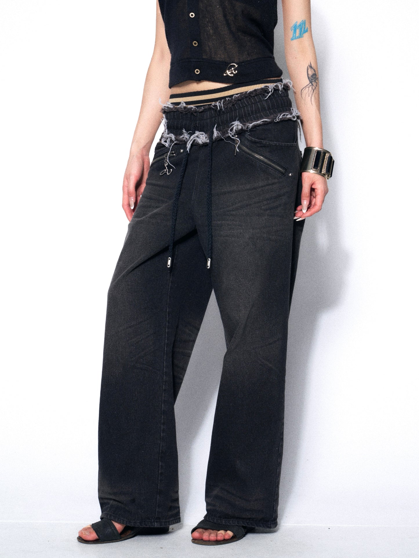 Distressed Denim Jeggings with Ribbed Paneling and Elastic Waist