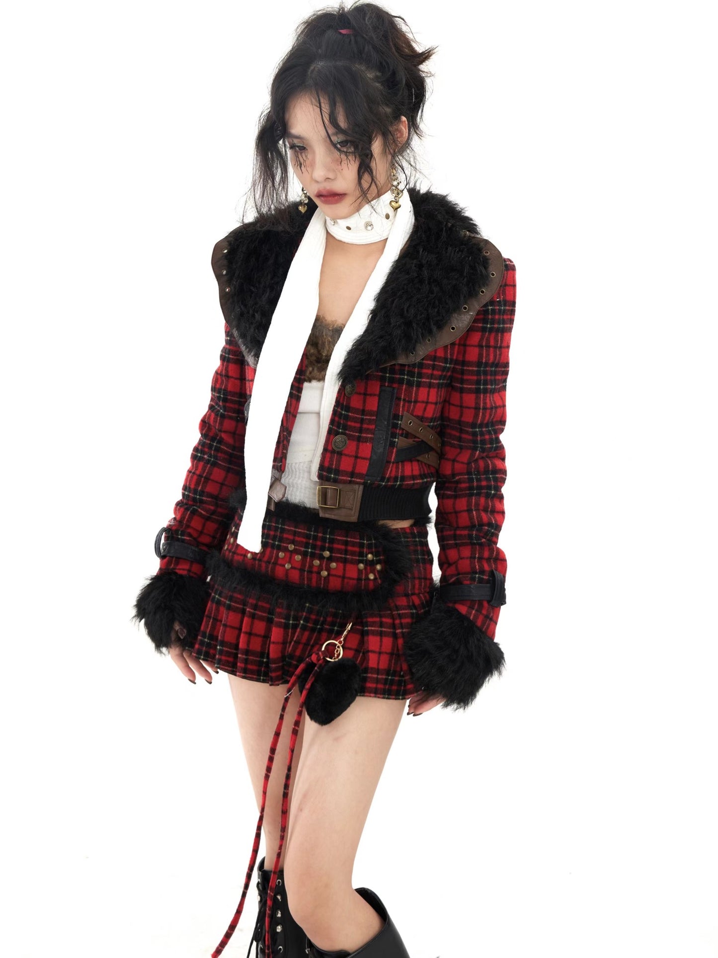 Plaid wool faux wool neck thickened coat + low-waisted culottes suit